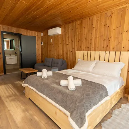 Eagle Villa Theth